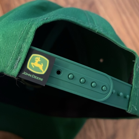 John Deere tee and hat bundle - Picture 7 of 8